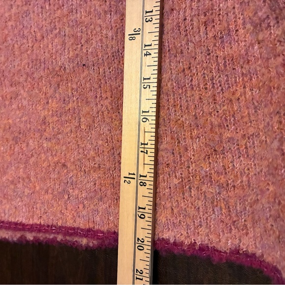 Cozy Pink Sweater with Magenta Trim Size Large NWT Hem & Thread - Picture 8 of 9